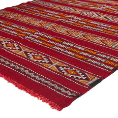 4'3" x 7'7" Moroccan Zemour Kilim
