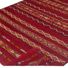 5'5" x 10'4" Moroccan Zemour Kilim