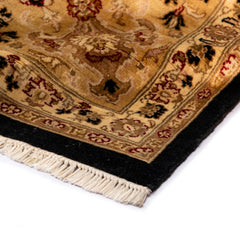 Tabriz Rug (7.9 x 10.1)ft