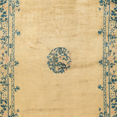 Classical Chinese (5.4 x 8.7)ft