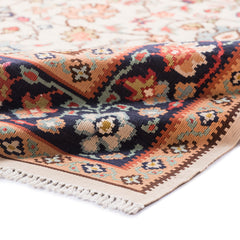 Sharkoy Kilim (6.6 x 8.1)ft