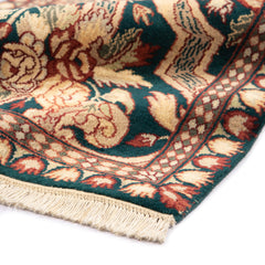 Kashan (2.5 x 8.4)ft