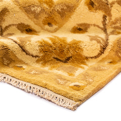 Sultanabad Rug (5.8 x 8.9)ft
