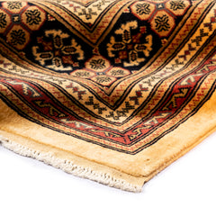 Uzbek (6.8 x 9.7)ft
