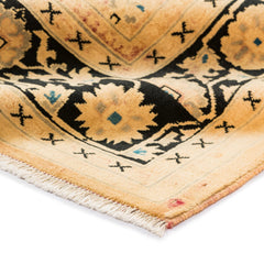 Uzbek (3.9 x 6.1)ft