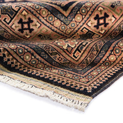 Uzbek (4.1 x 5.8)ft