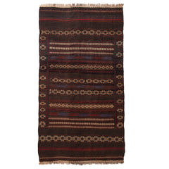 4'10" x 9'1" Tehmani Kilim