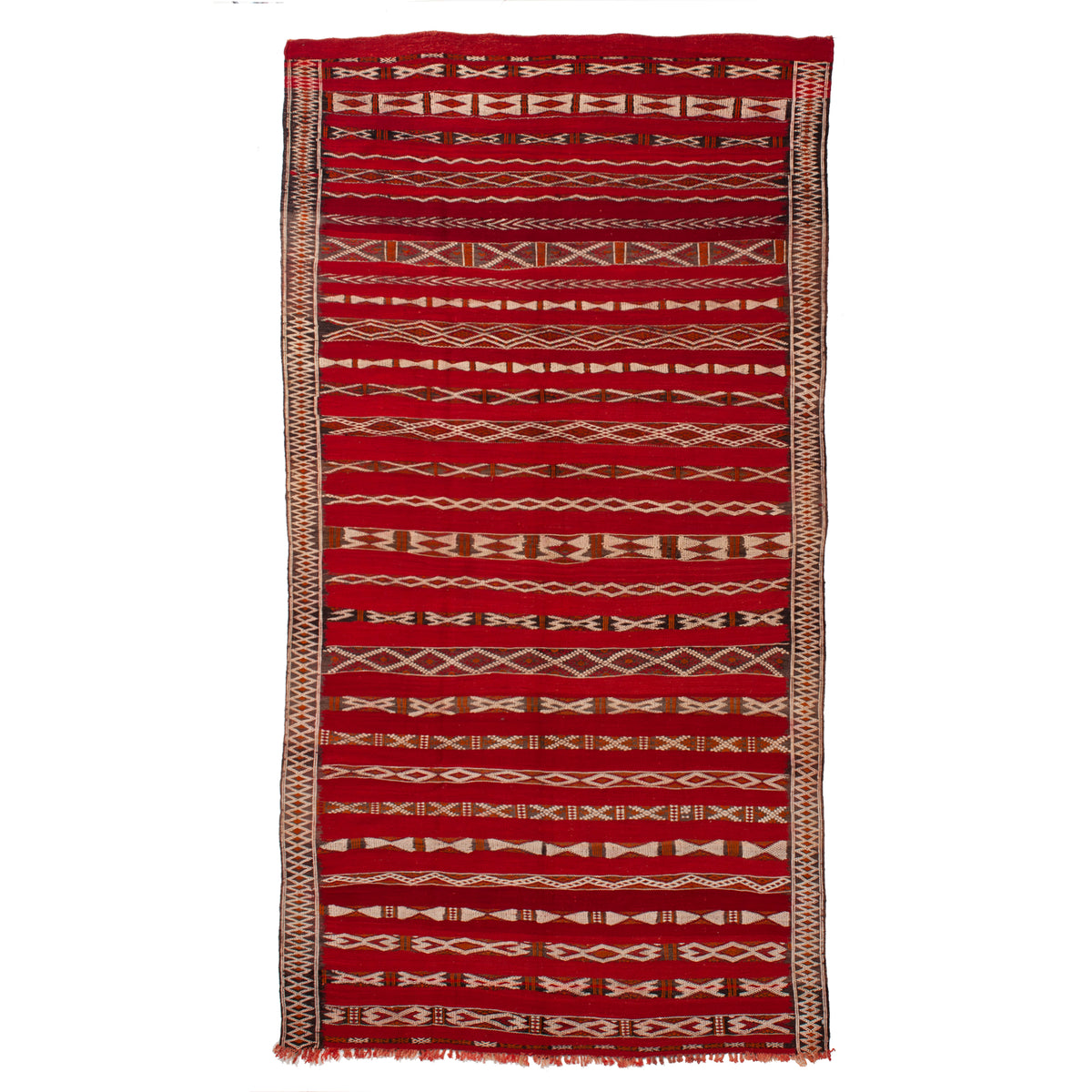 4'11" x 9'4"  Moroccan Zemour Kilim