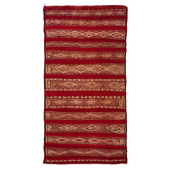 4'11" x 9'7"  Moroccan Zemour Kilim