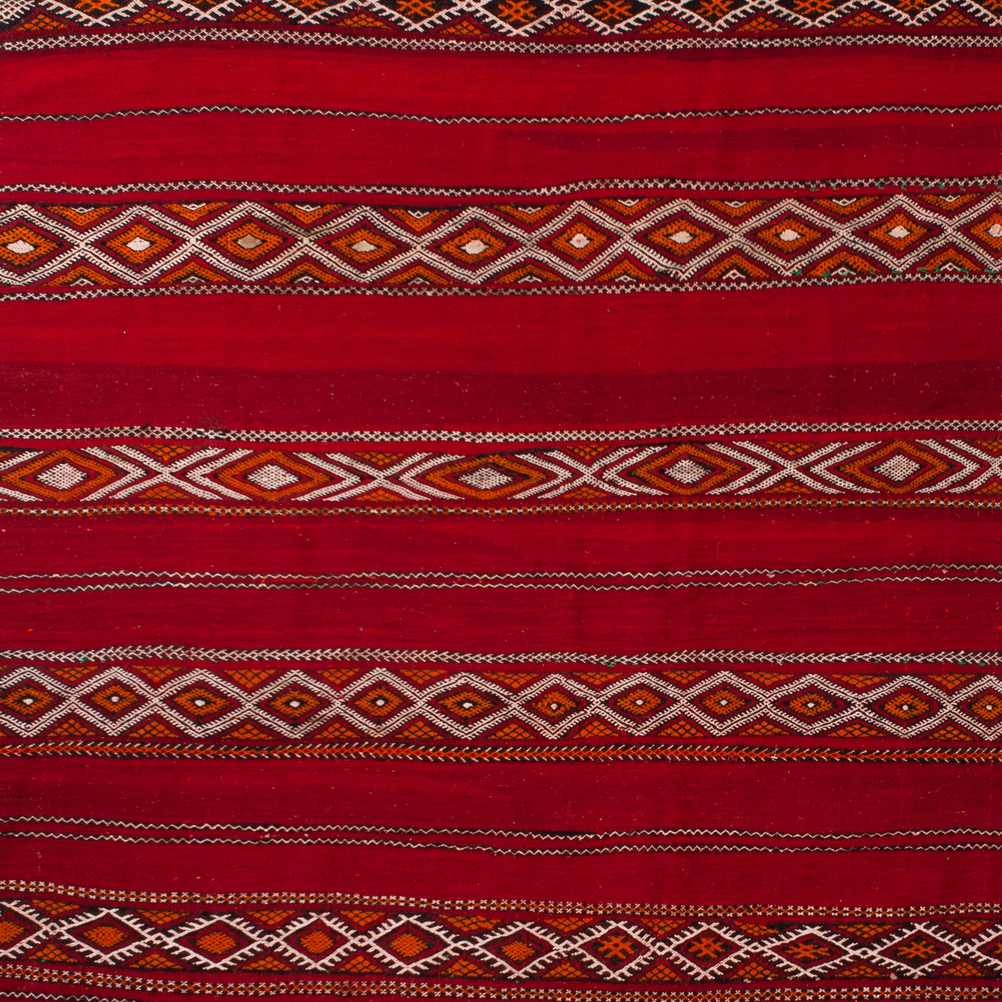 5'7" x 9'4"  Moroccan Zemour Kilim