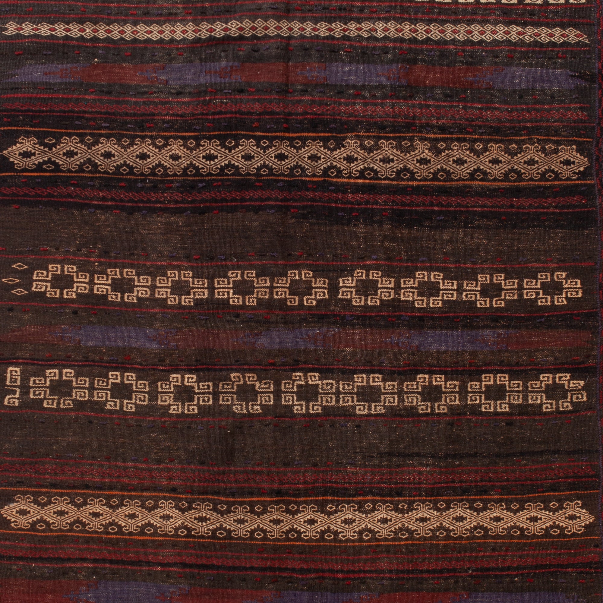 4'10" x 9'1" Tehmani Kilim