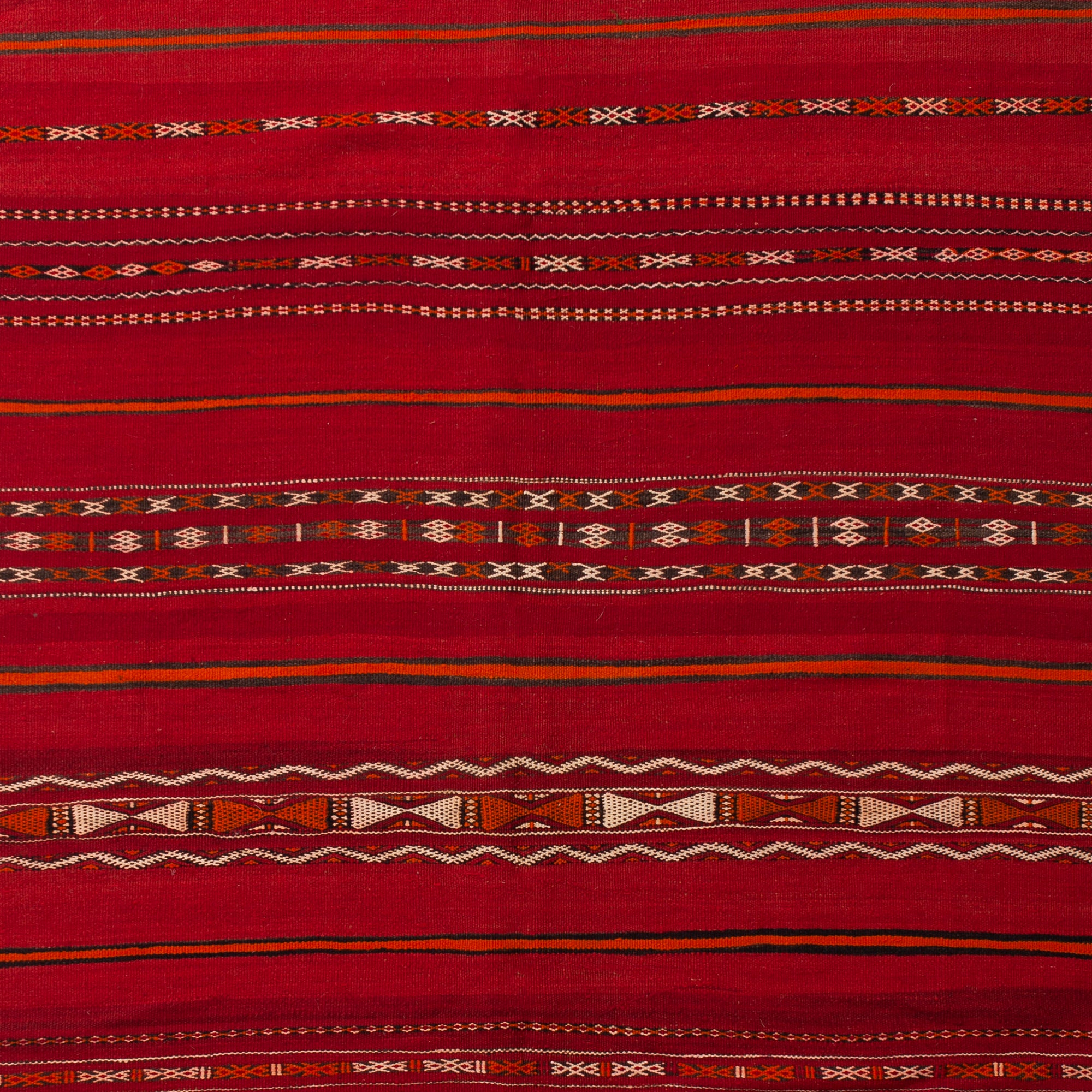 5'1" x 9'5"  Moroccan Zemour Kilim