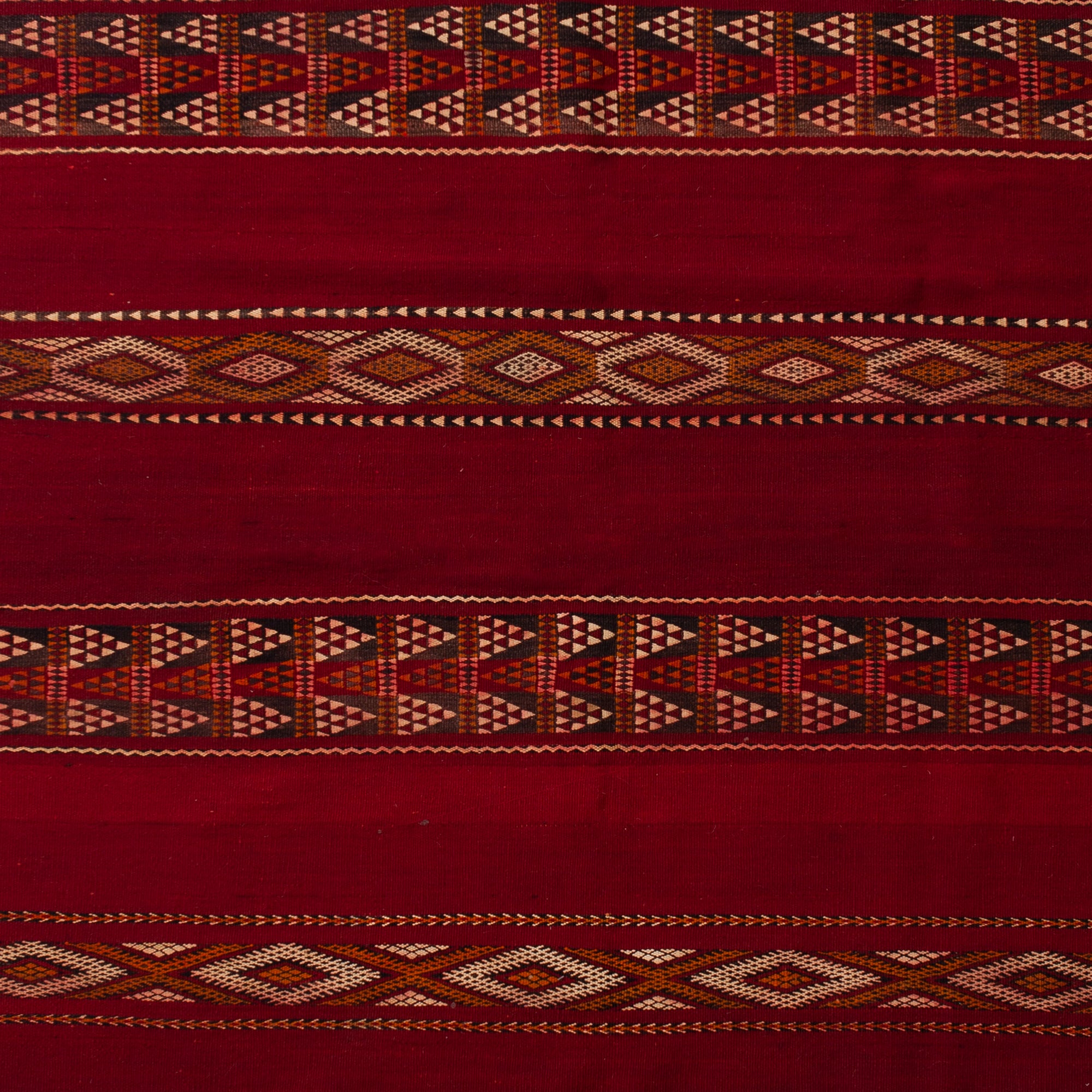 5'3" x 9'3"  Moroccan Zemour Kilim