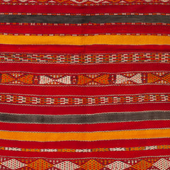 5'2" x 9'4"  Moroccan Zemour Kilim