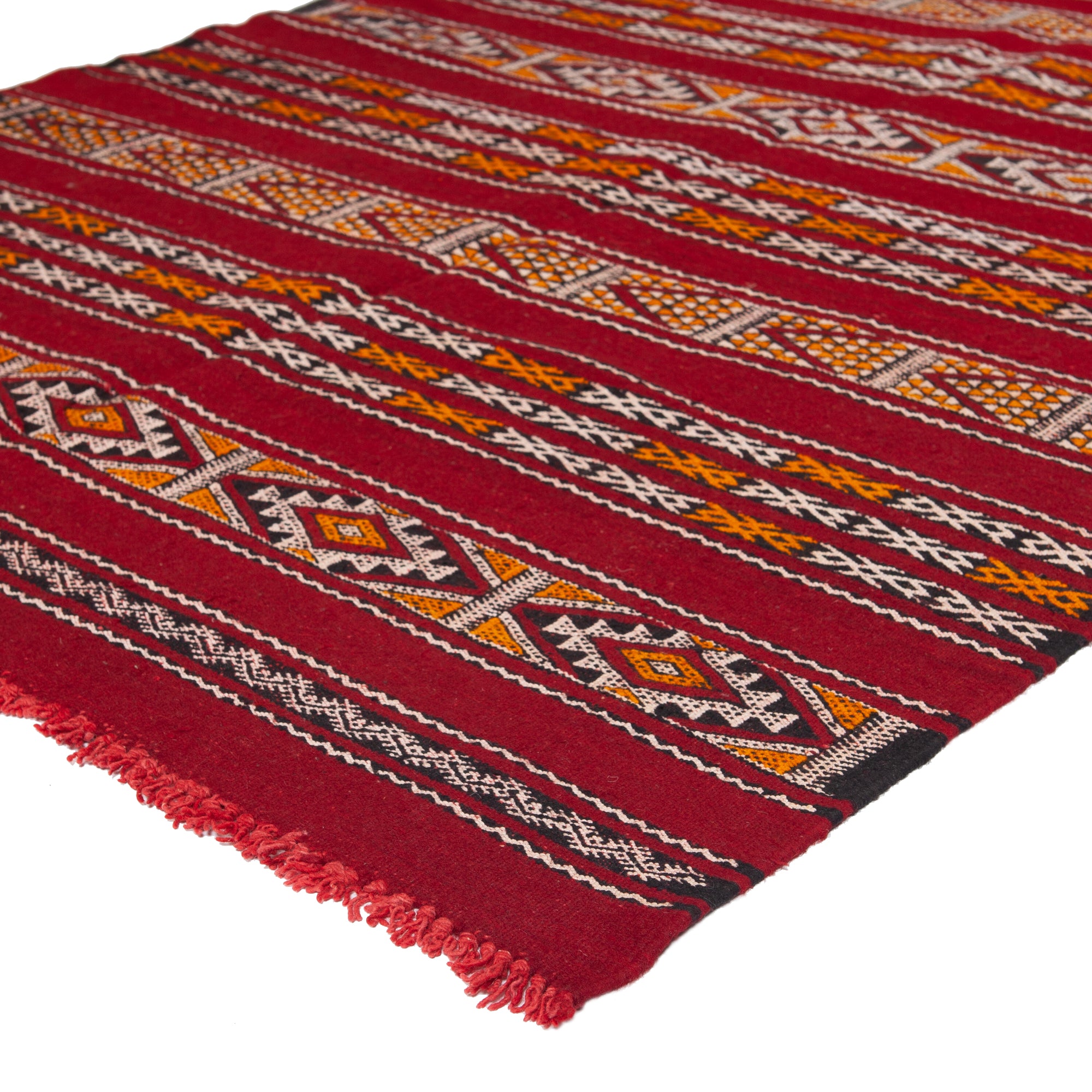 4'3" x 7'7"  Moroccan Zemour Kilim