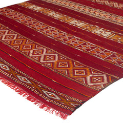 5'8" x 10'8"  Moroccan Zemour Kilim