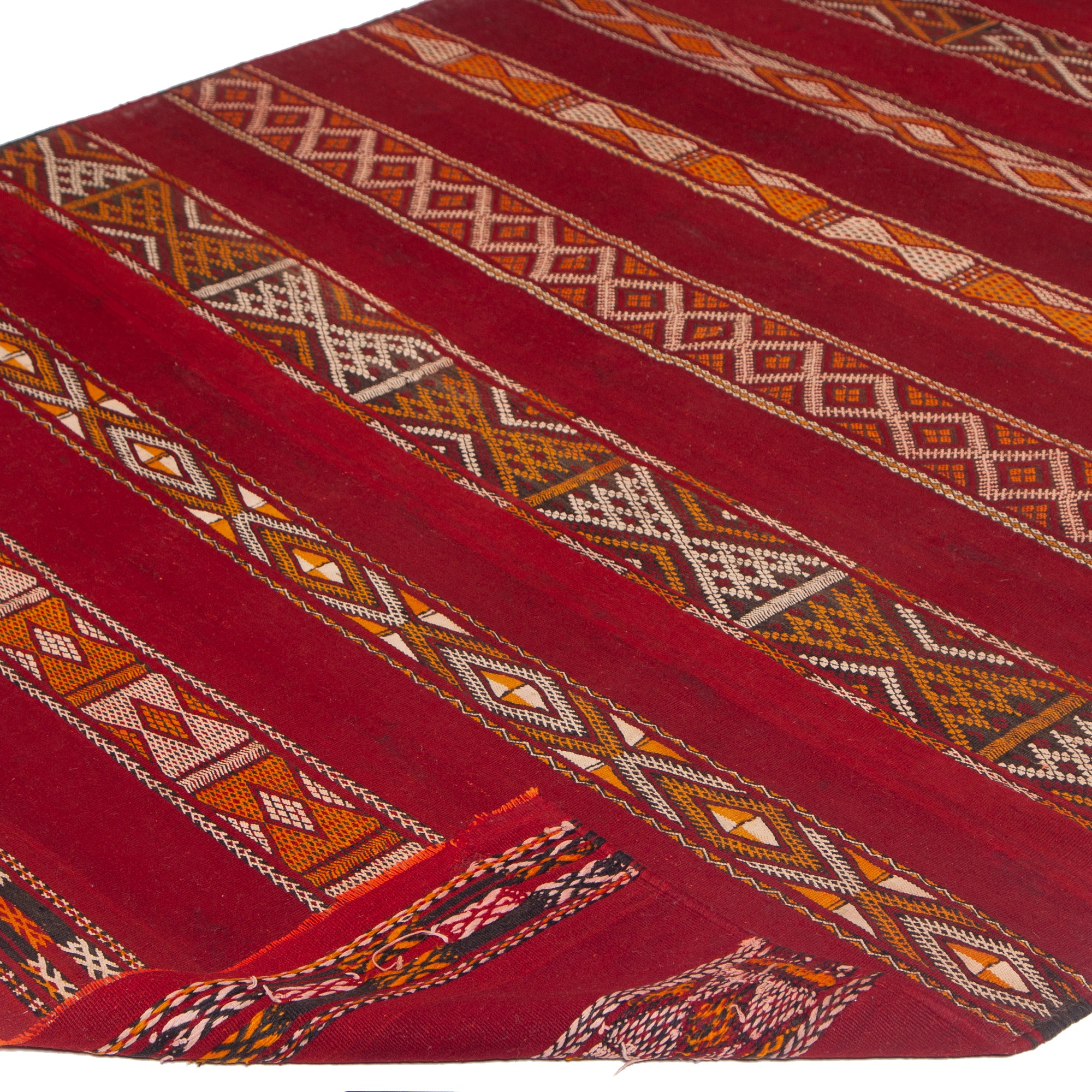 5'11" x 9'7"  Moroccan Zemour Kilim