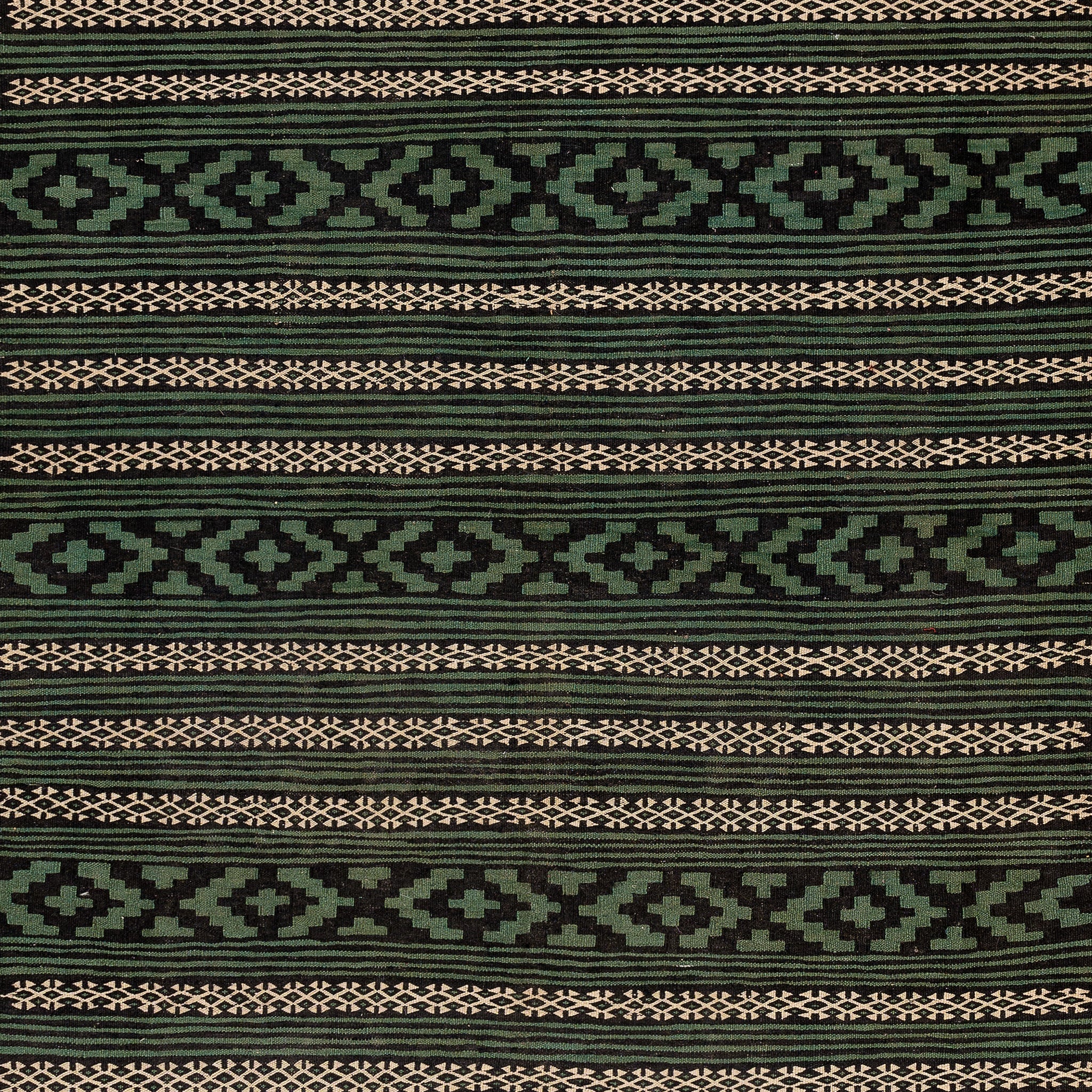 Golbarjasta Kilim (6.4 x 9.5)ft