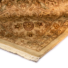 Tabriz Rug (6 x 8.9)ft