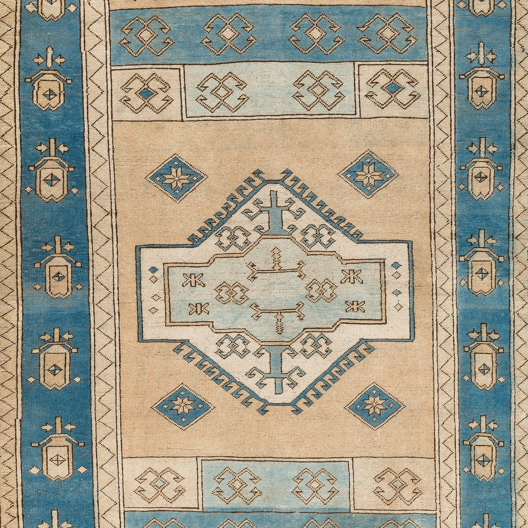 Turkish Gabbeh (5.5 x 8.6)ft