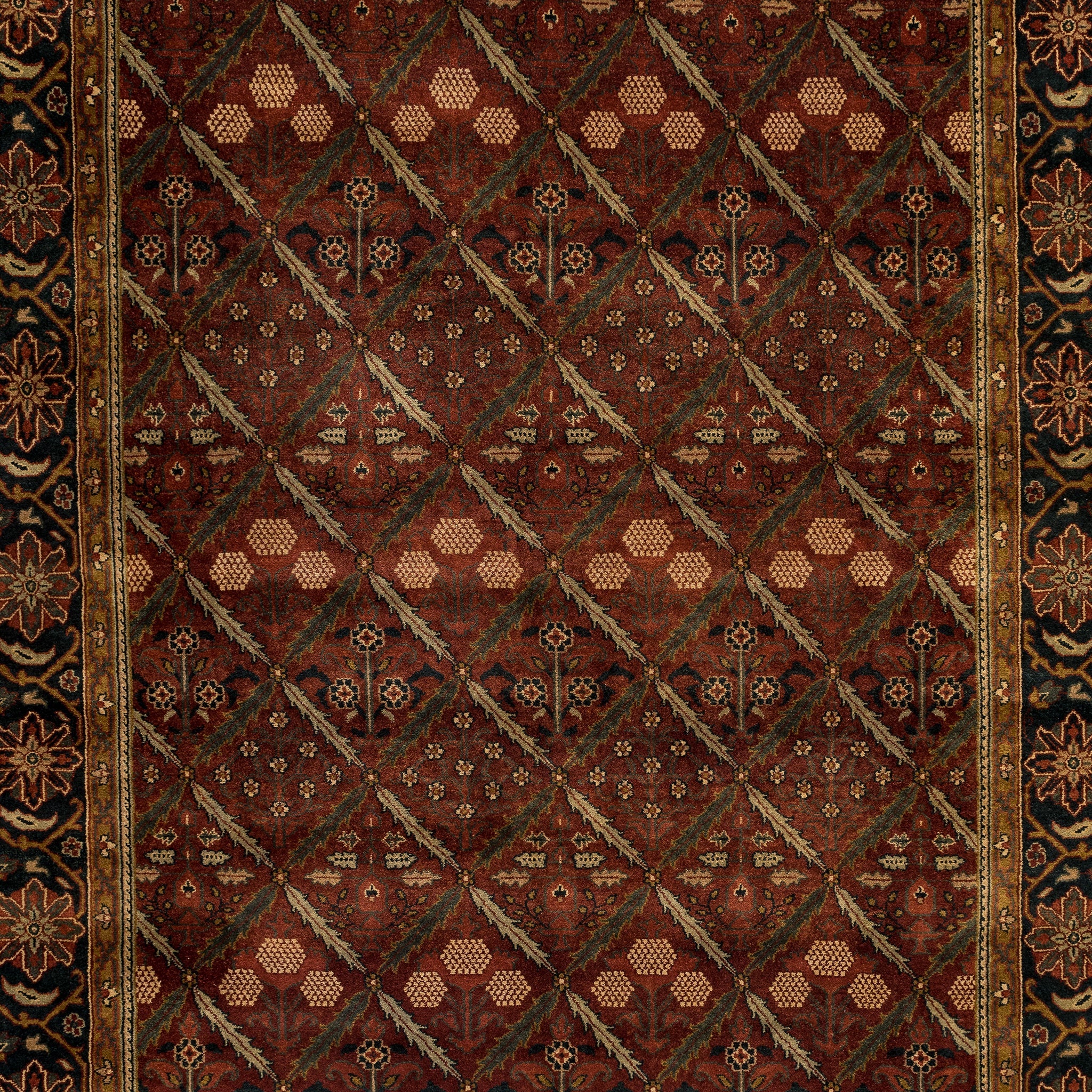 Sultanabad Rug (8.6 x 11.7)ft