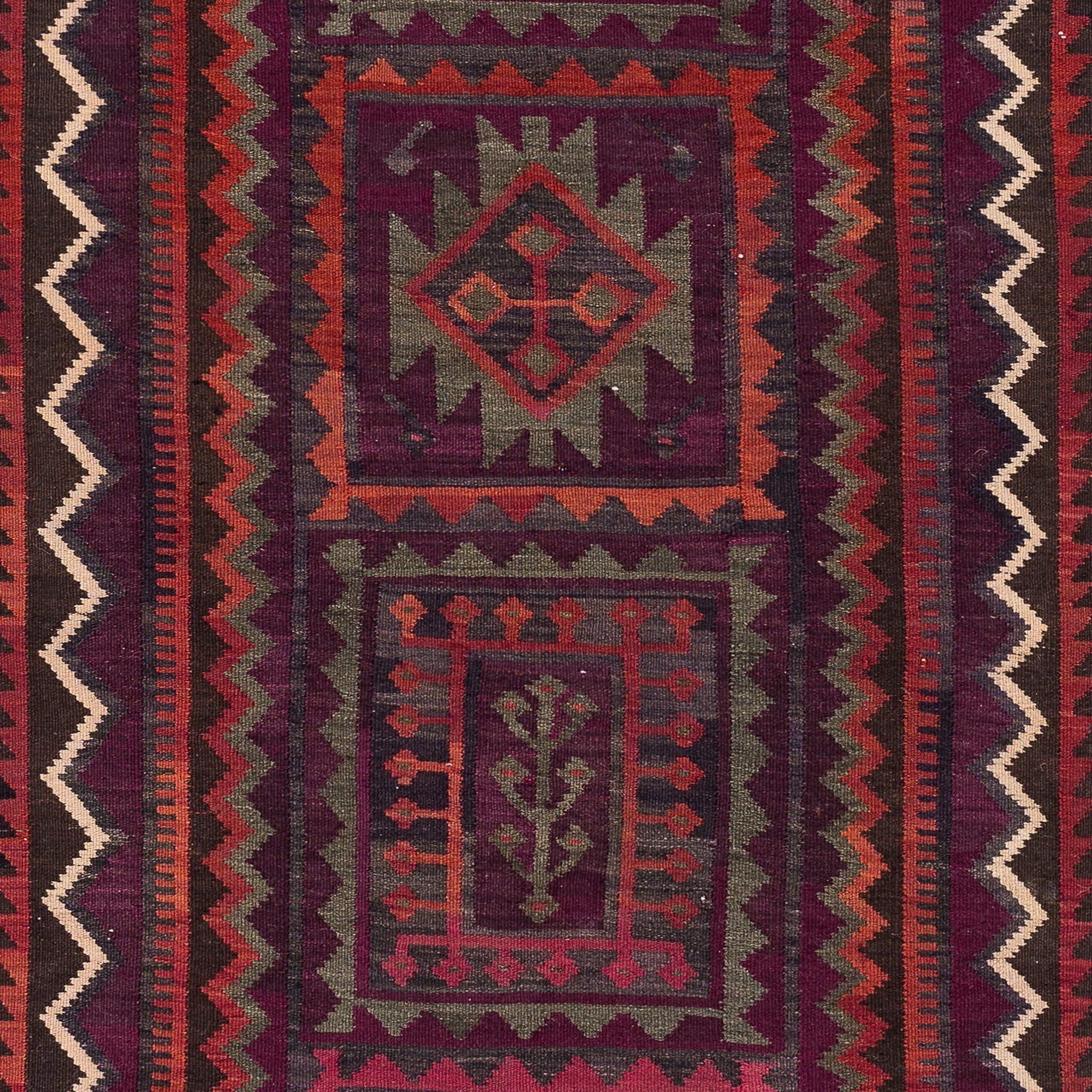 Ardebil Kilim (3.9 x 12.4)ft