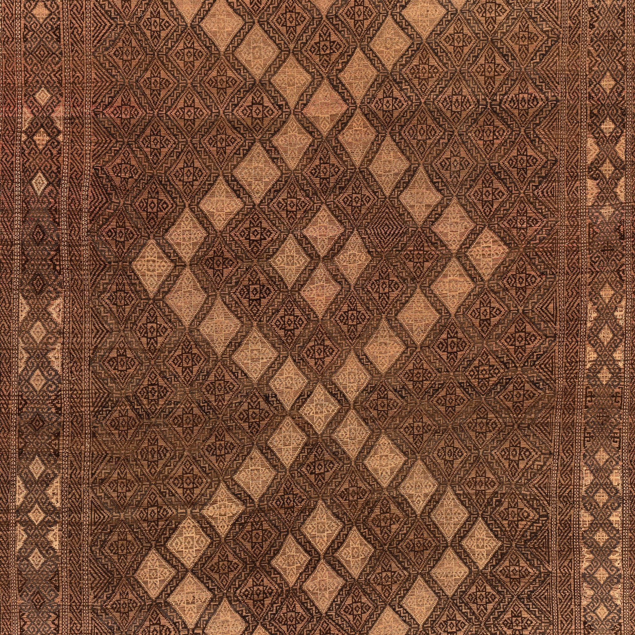 Soumak Kilim (8.1 x 14)ft