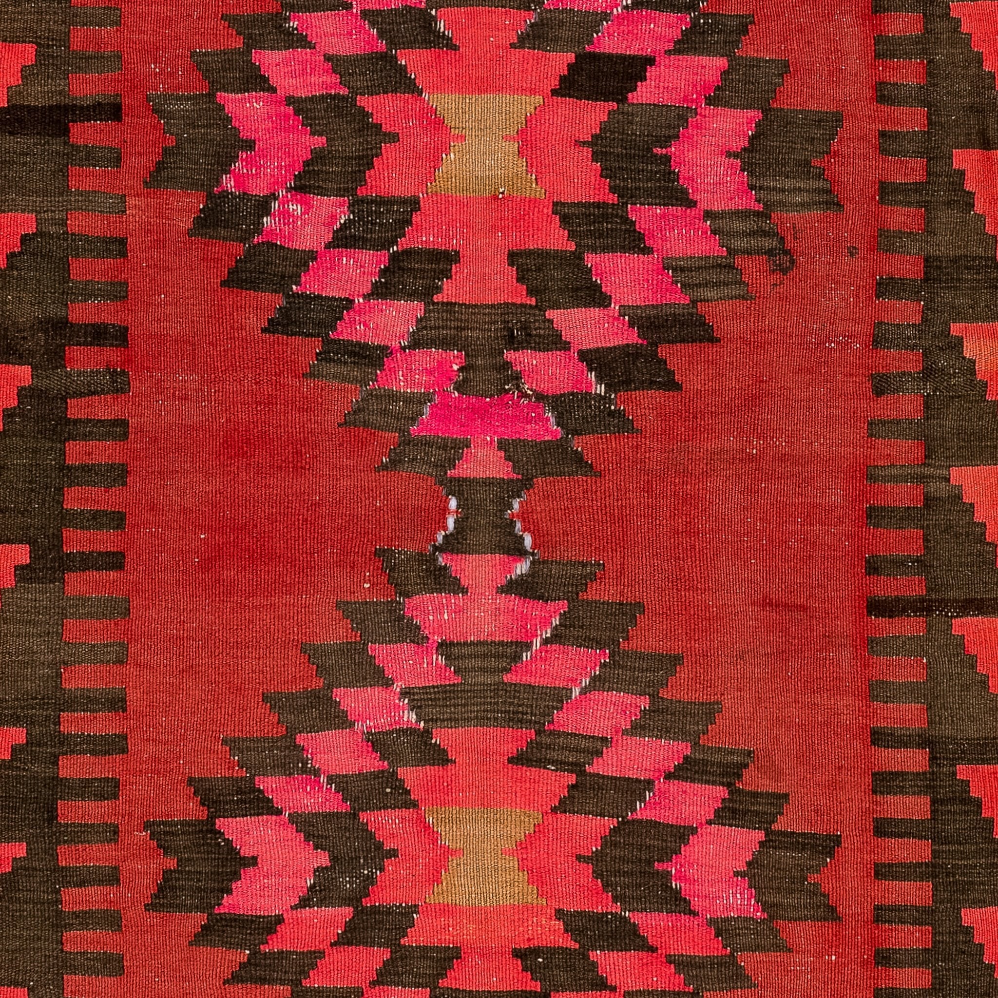 Ardebil Kilim (3.8 x 9.1)ft