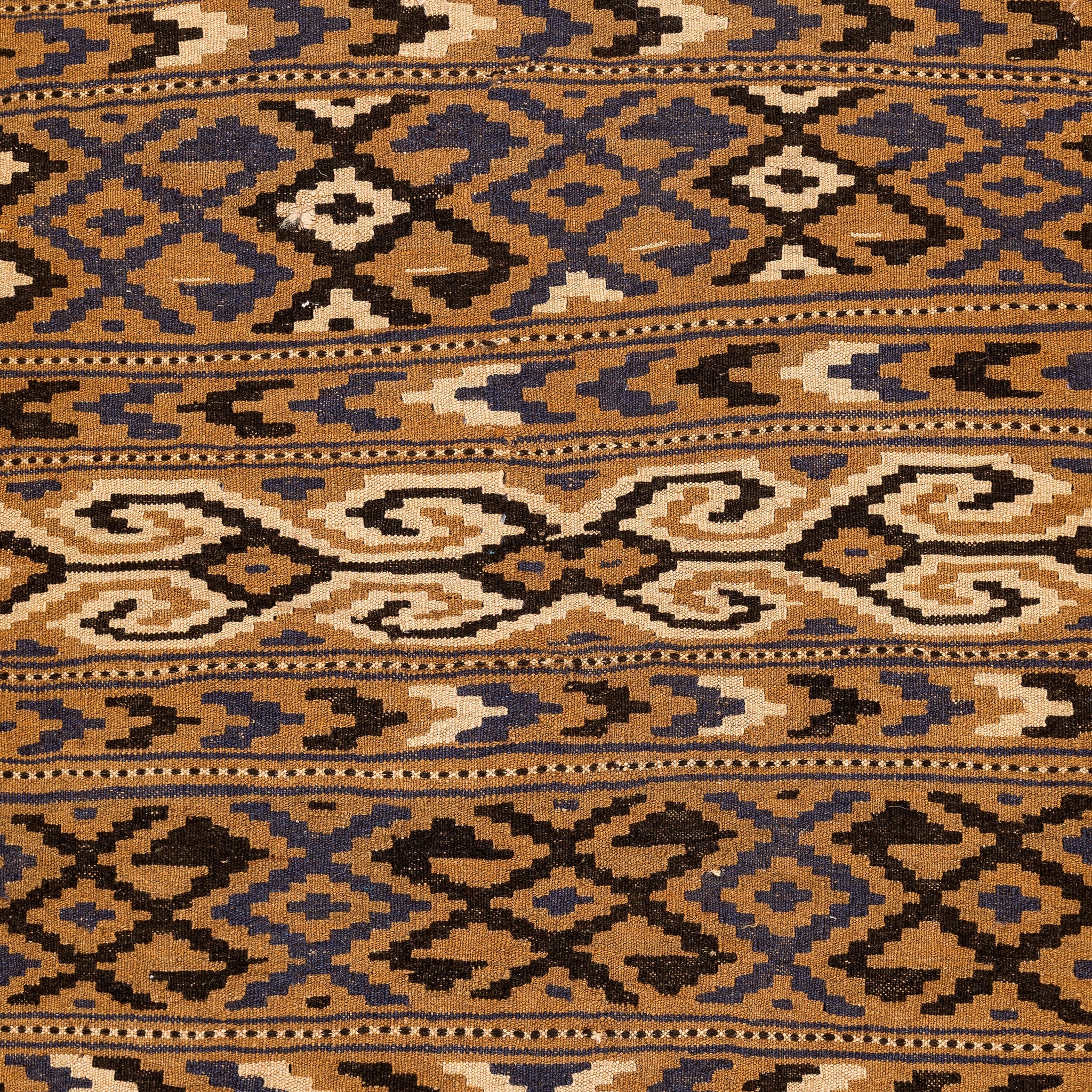 Turkmen Kilim (3.7 x 5.8)ft