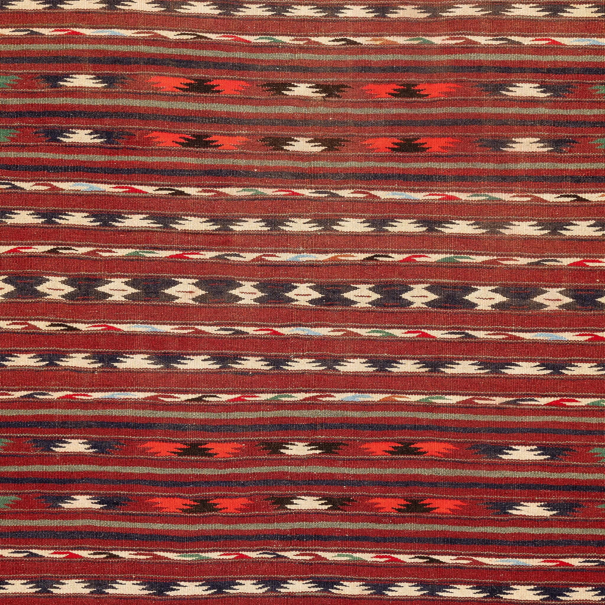 Turkmen Kilim (3.9 x 6.3)ft
