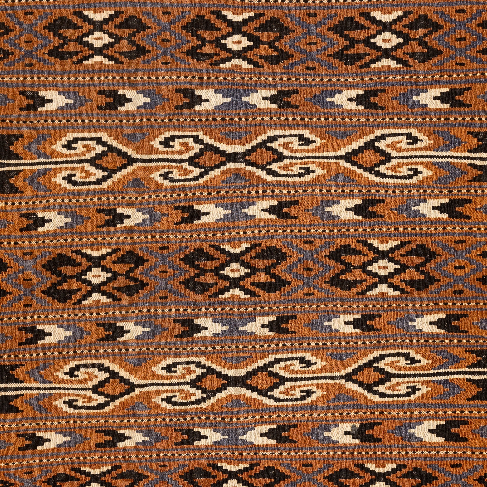 Turkmen Kilim (3.9 x 6.2)ft