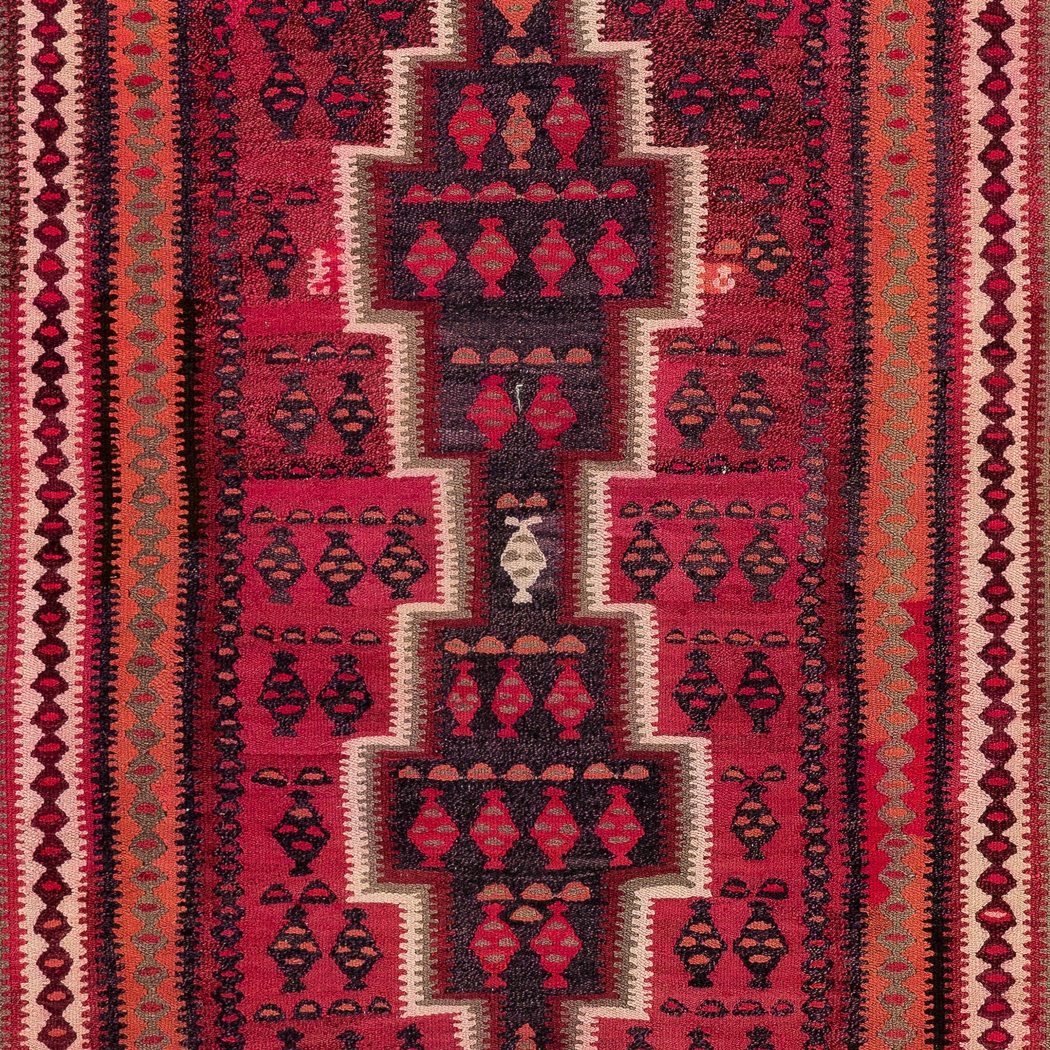 Ardebil Kilim (3.9 x 8.4)ft