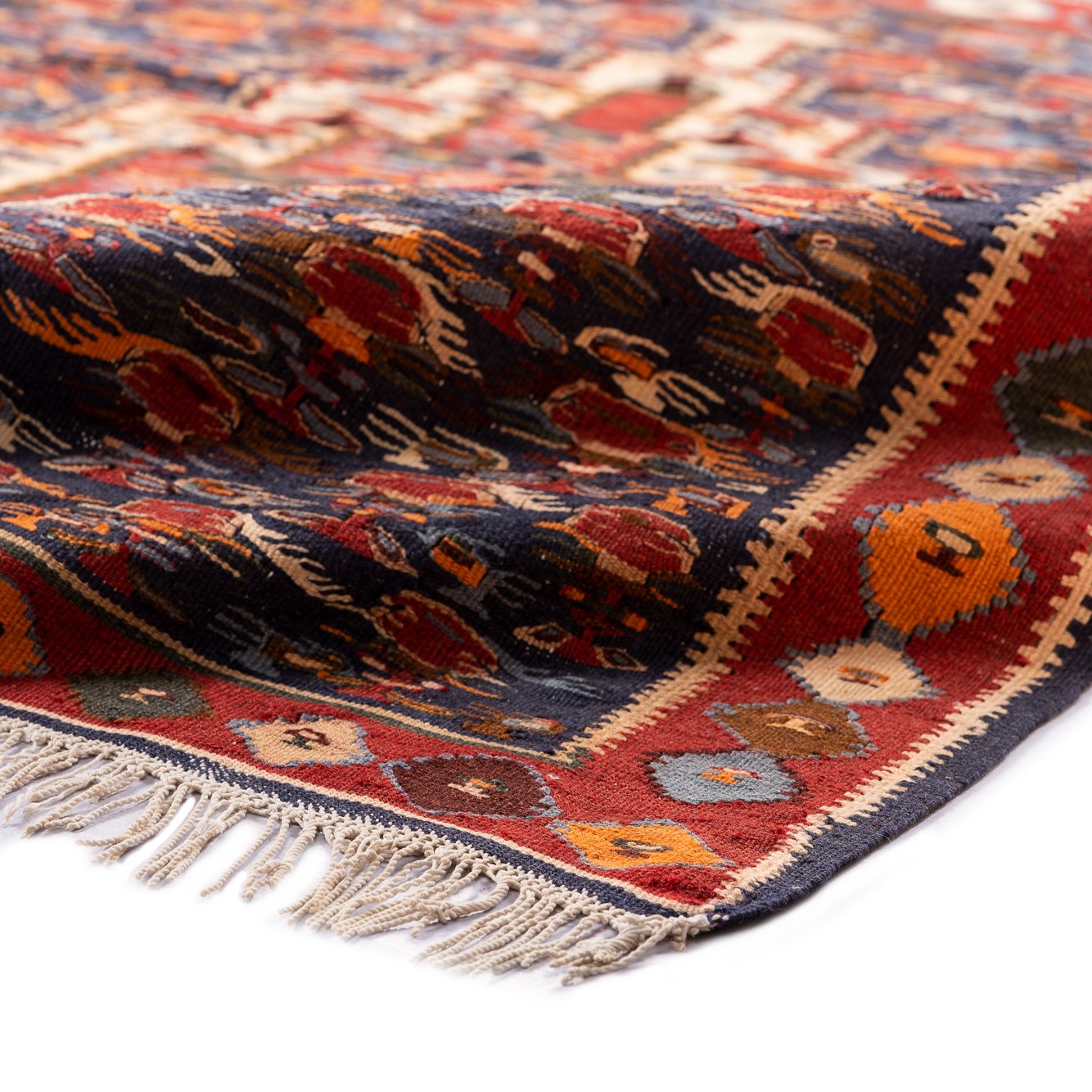 Senneh Kilim (3.8 x 4.1)ft