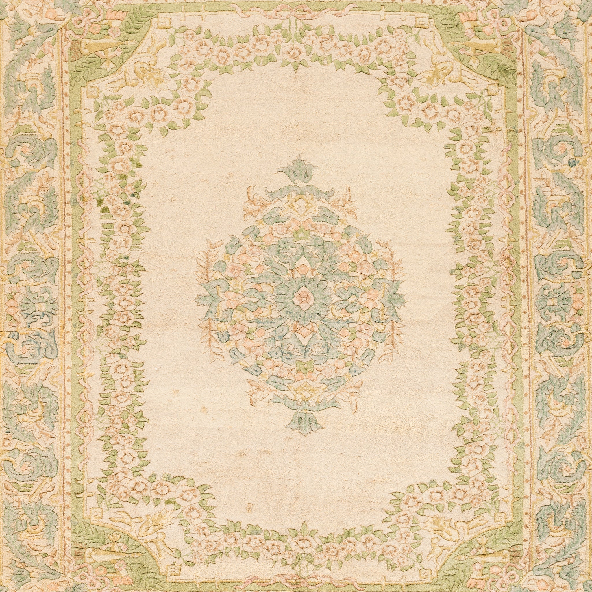 Sultanabad Rug (7.9 x 9.5)ft