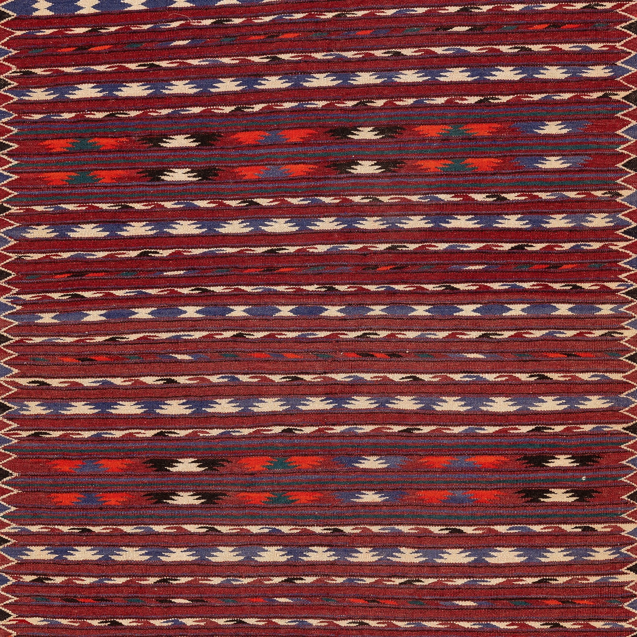 Turkmen Kilim (3.8 x 6.6)ft