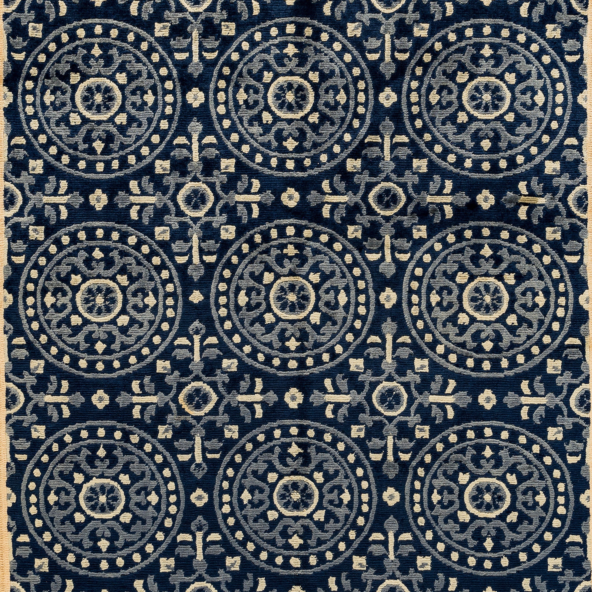 Nepalese Rug (5.7 x 8.6)ft