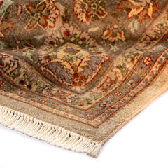 Tabriz Rug (7.9 x 10.2)ft