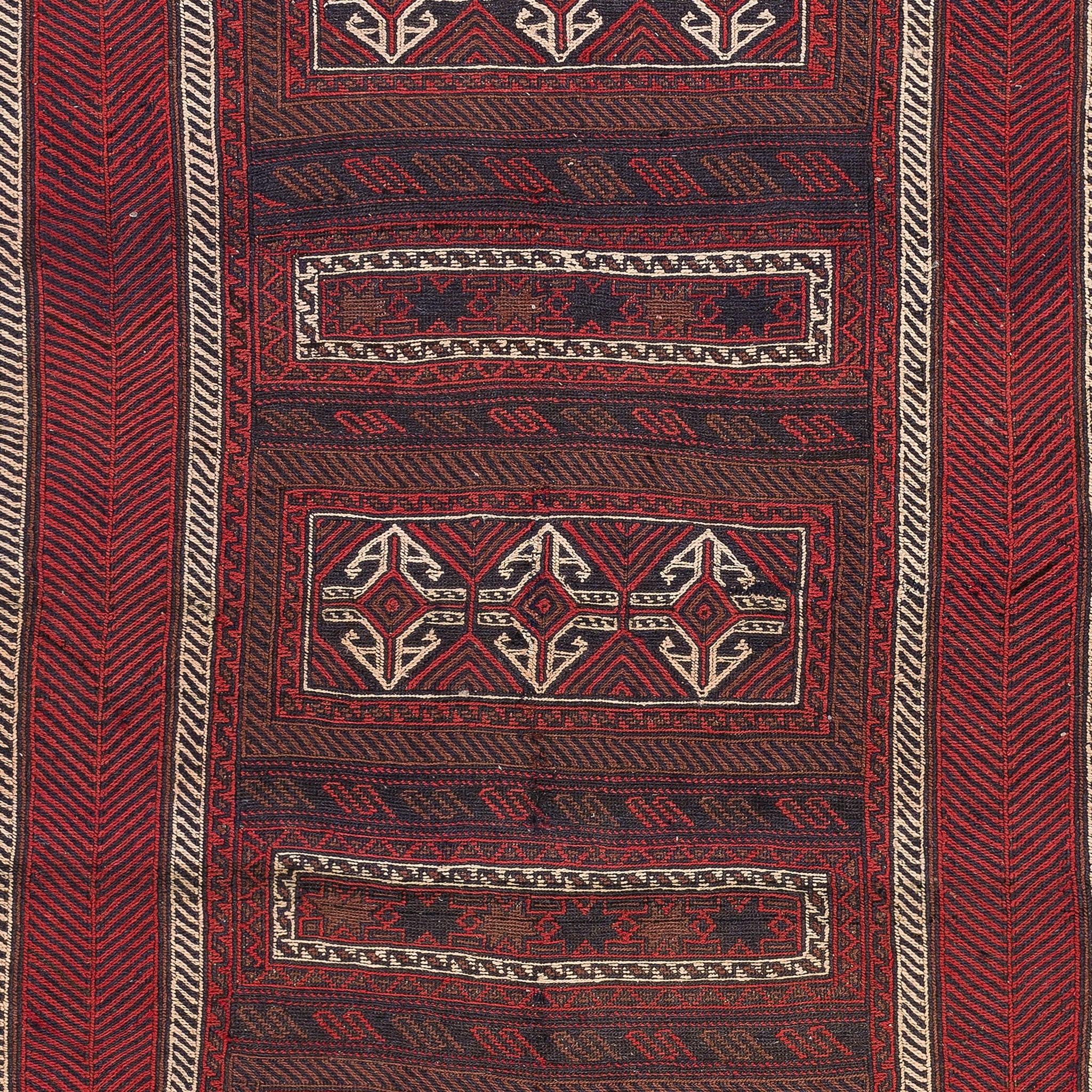 Golbarjasta Kilim (3.9 x 6.7)ft