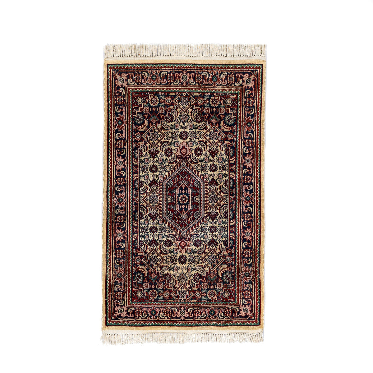 Sultanabad Rug (2.5 x 4.1)ft