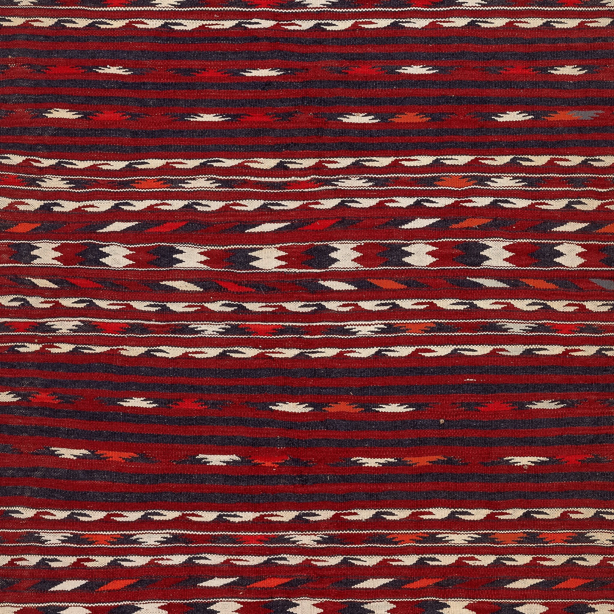 Turkmen Kilim (3.8 x 6.1)ft