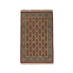 Sultanabad Rug (3.6 x 5.7)ft