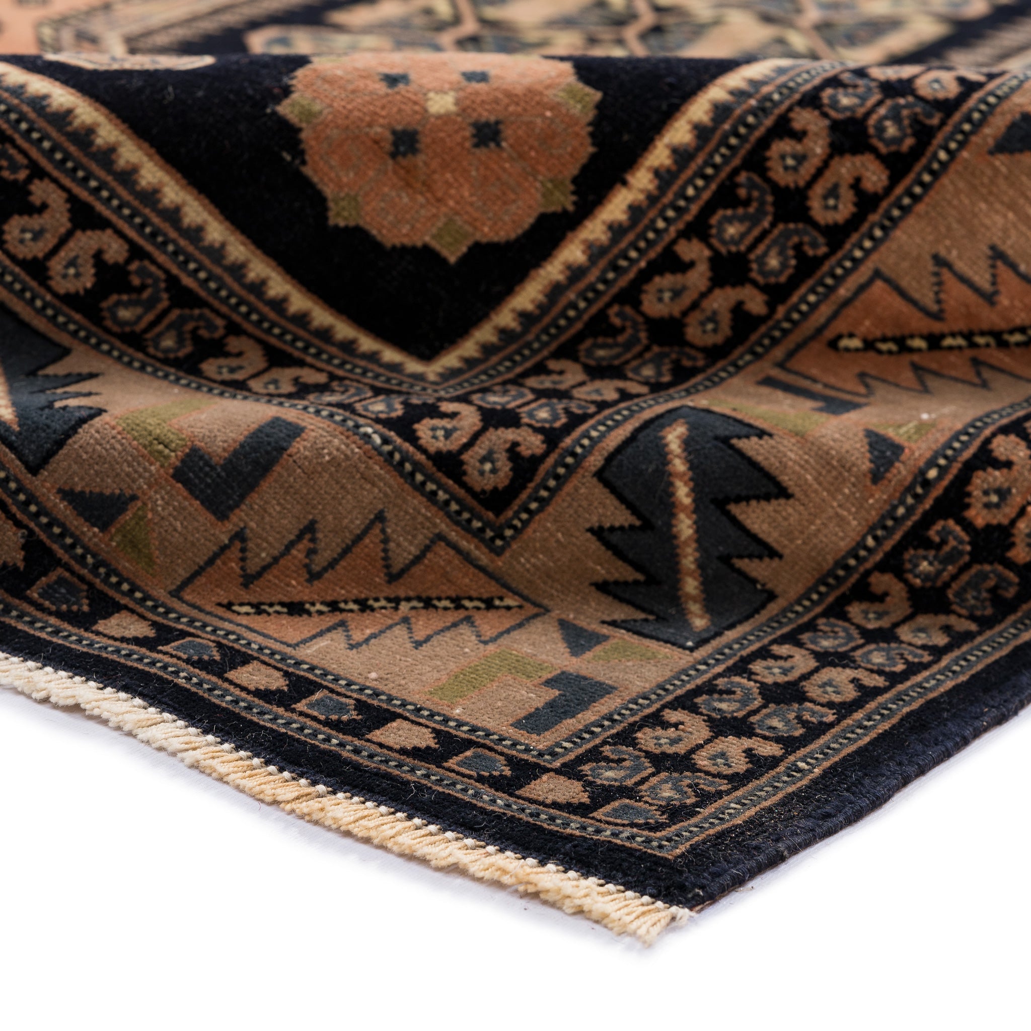 Uzbek (3.9 x 5.8)ft