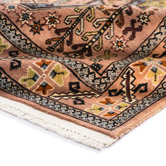 Uzbek (2.6 x 4)ft